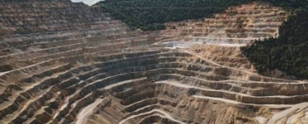 ¿Quién imaginó siquiera, que México recuperaría 200 concesiones mineras, que el modelo neo-liberal otorgó a empresas extranjeras? 